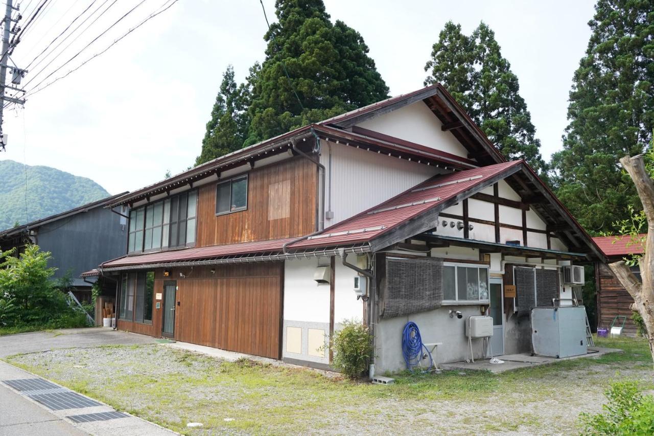 Way Shirakawago - Private, Free Parking And Newly Opened 2022 Way Shirakawagoアパートメント エクステリア 写真